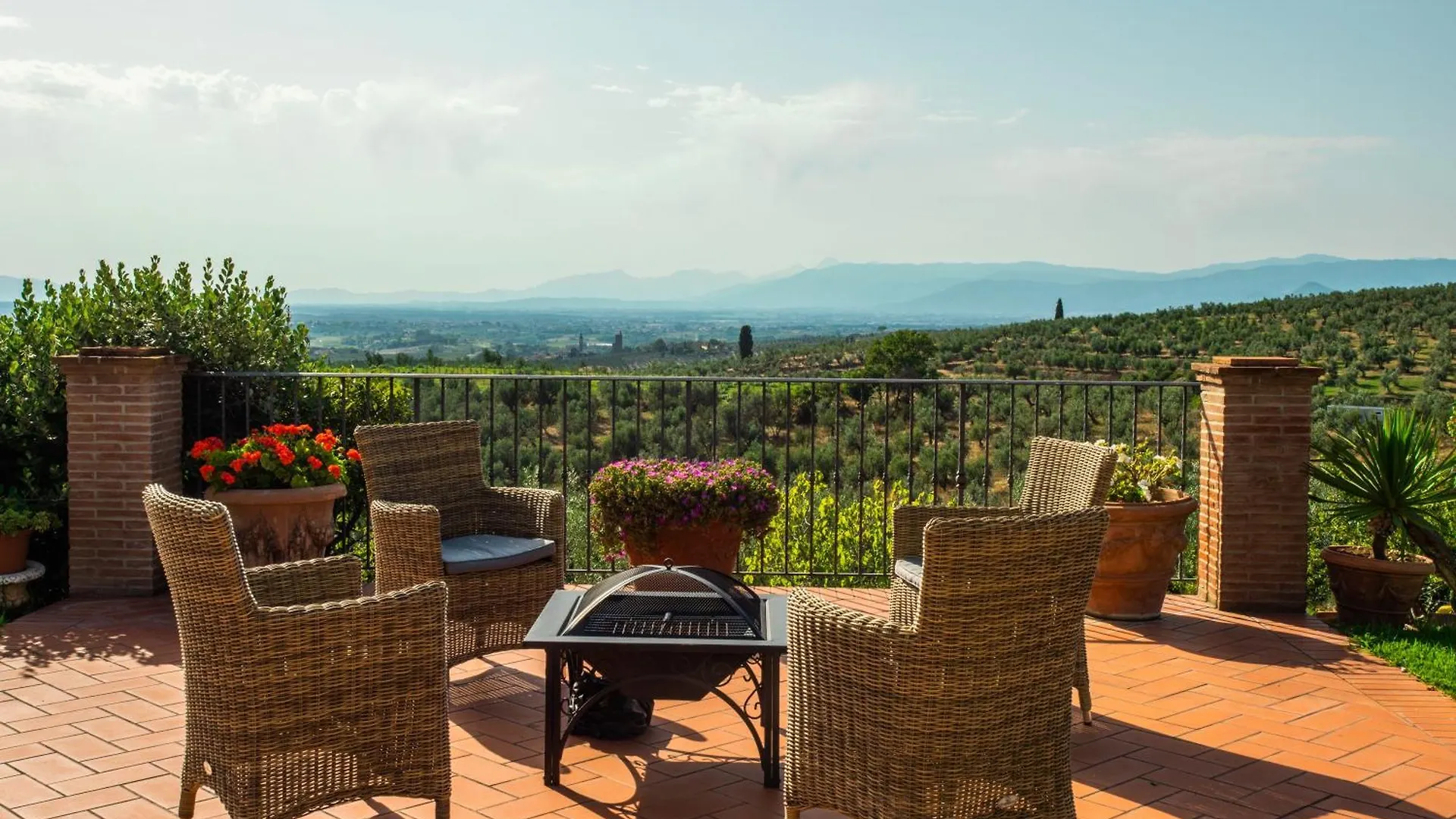 Villa Joyamia Rinecchi 0*,  Italien